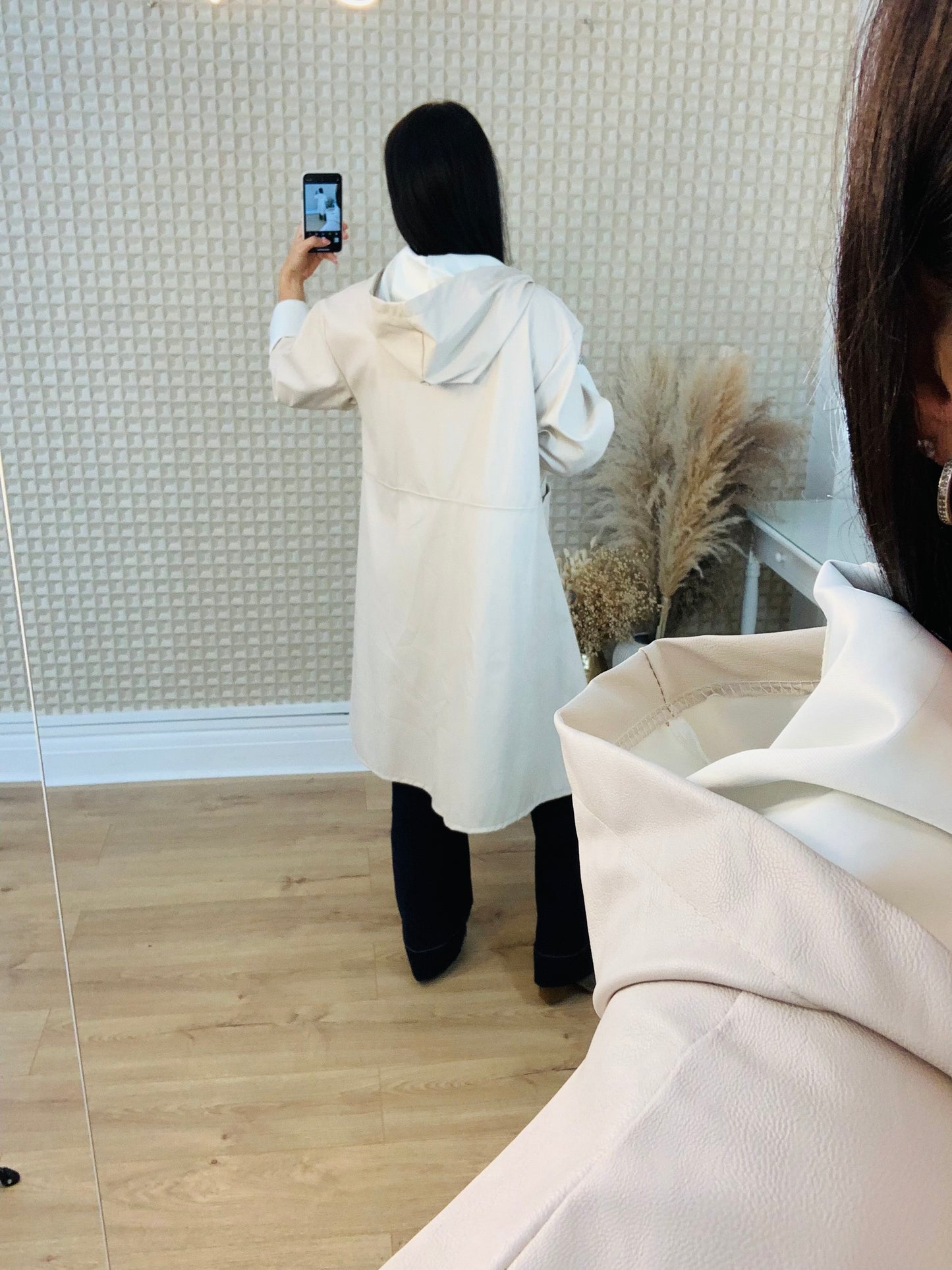 Cream Button Mac
