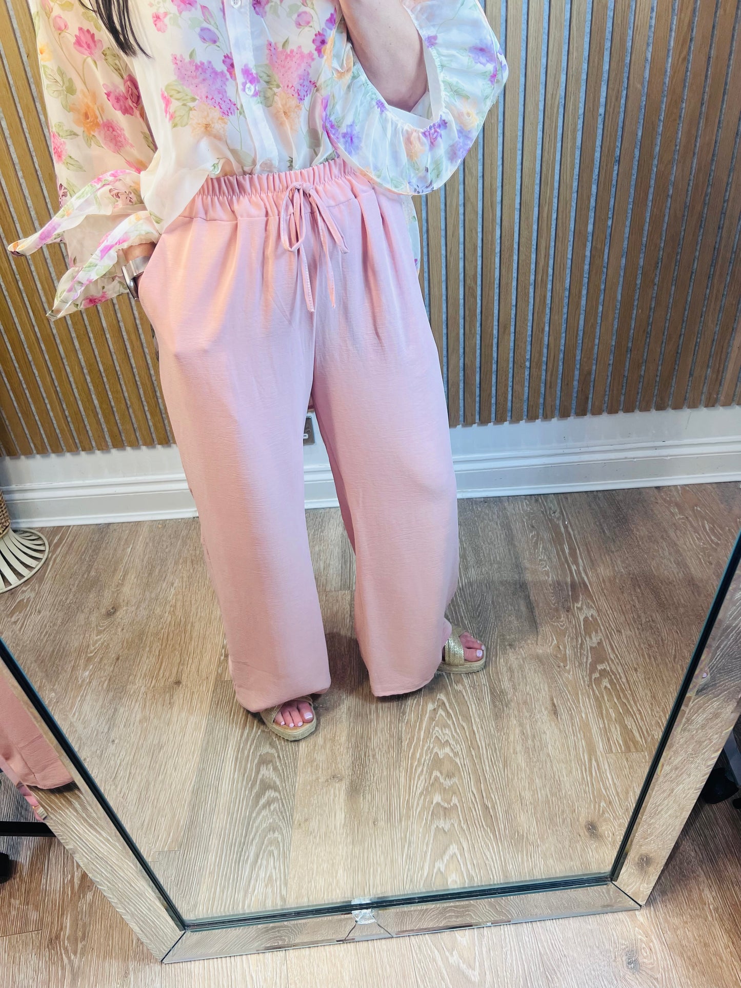 Lightweight pants
