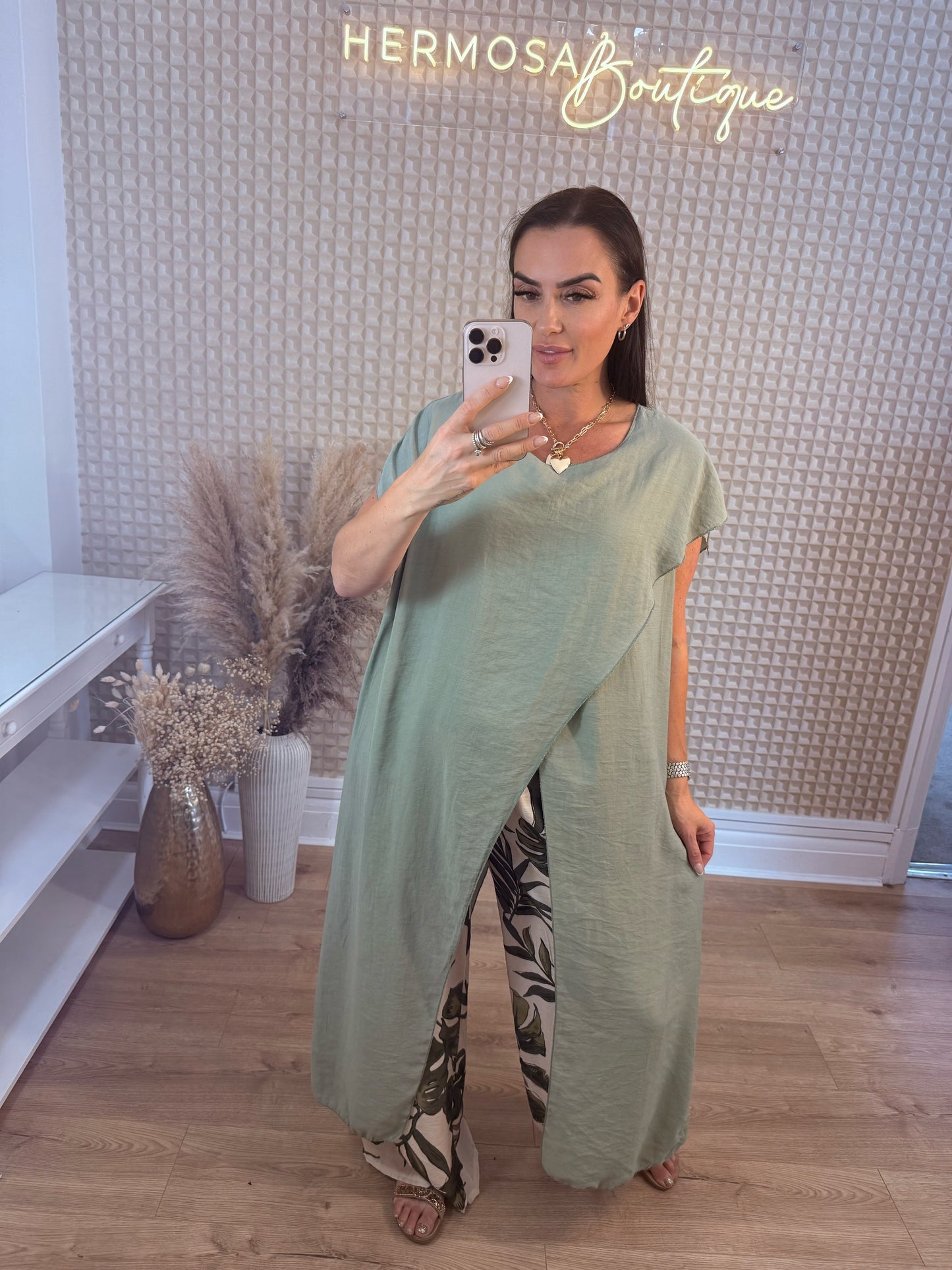 Diverse Long Line 2 Piece