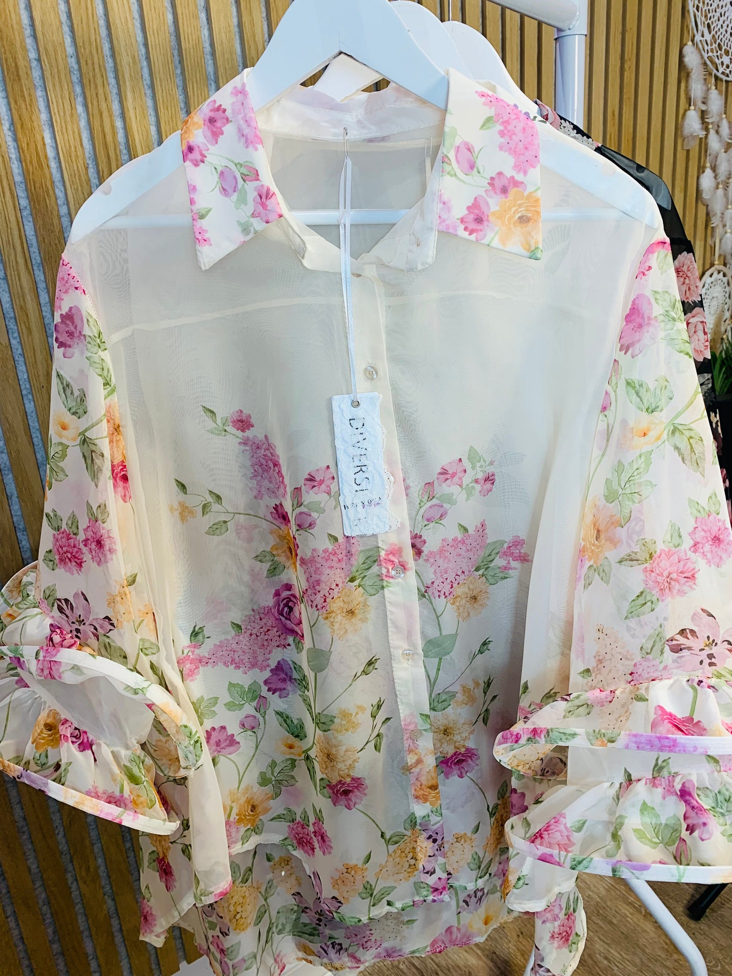 Diverse Chiffon Frill Sleeve