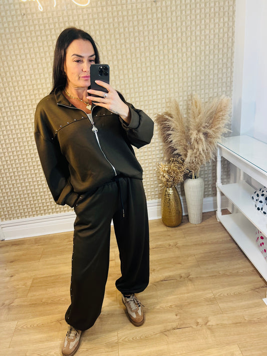 Stud Tracksuit 8-16
