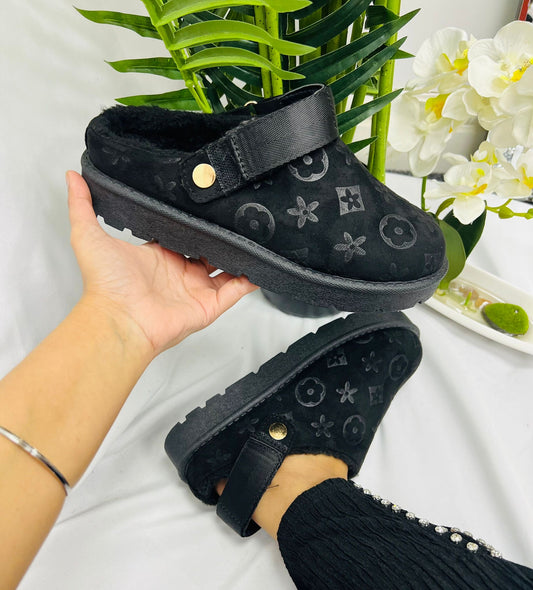 LOUIE Outdoor Slipper Black