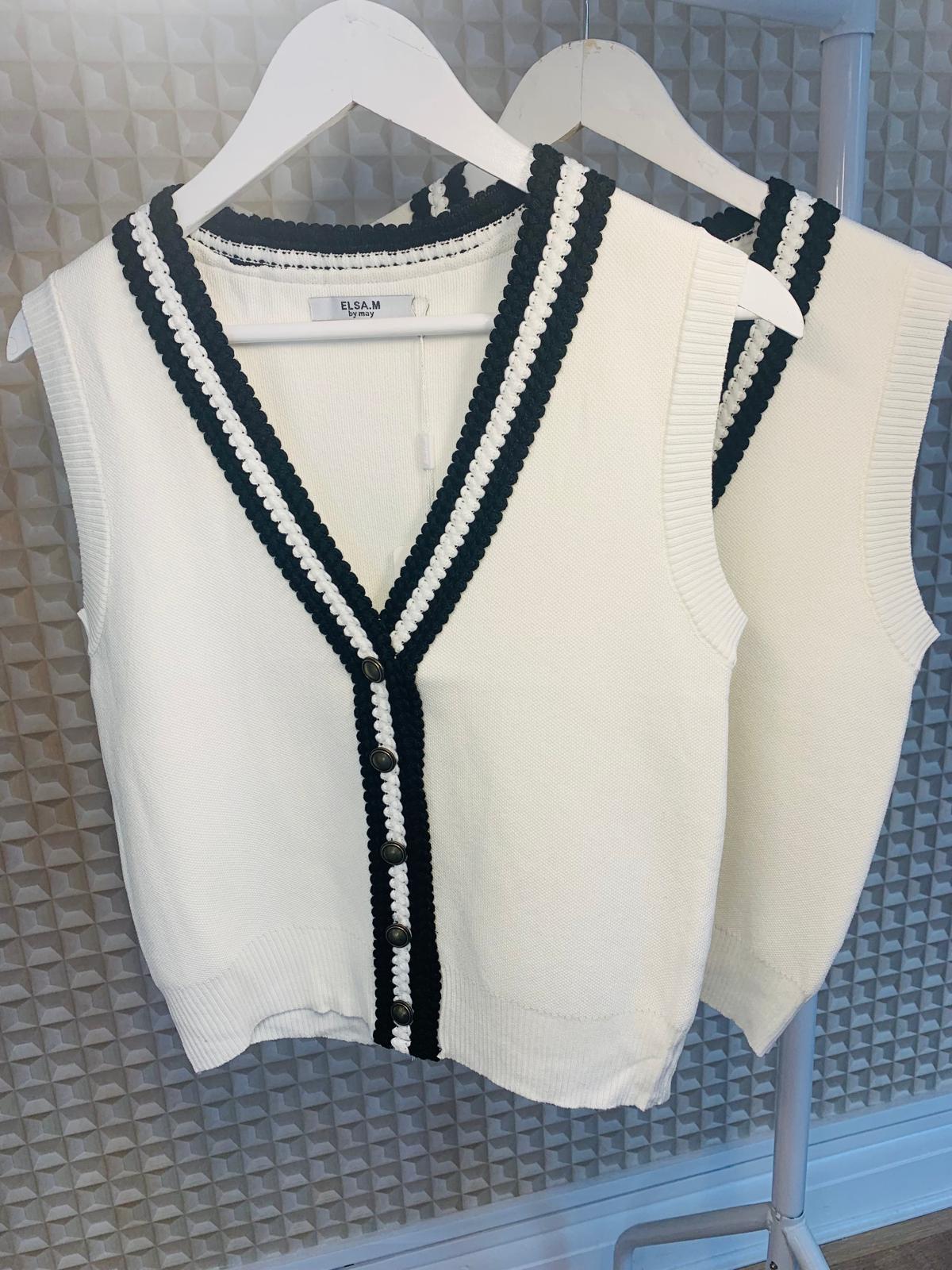 Sleeveless Knit Cardigan