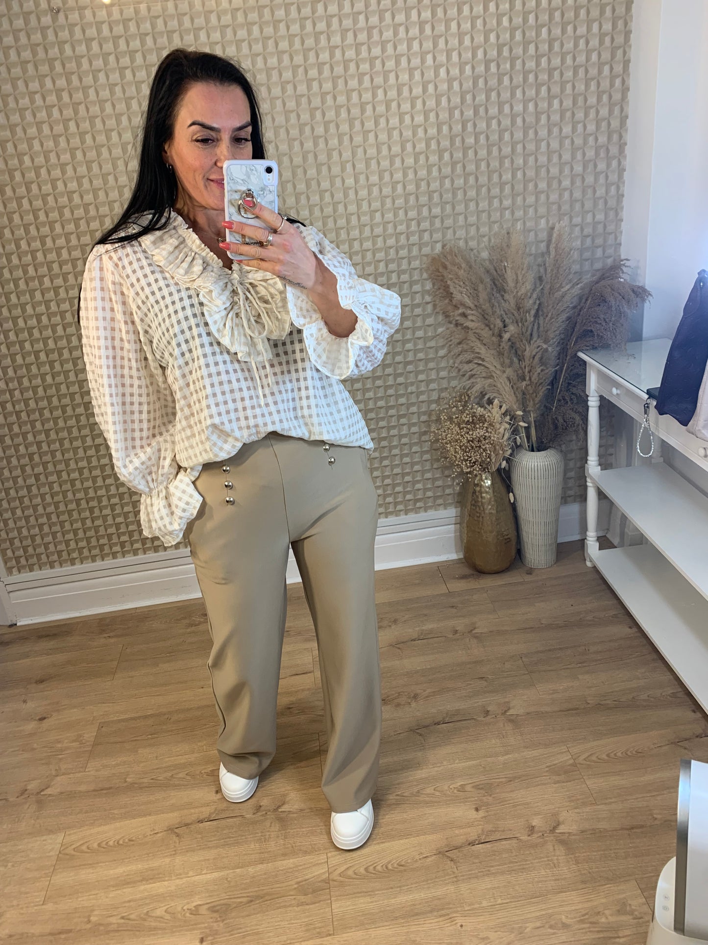 Yu & Me Beige Silver Button Pant