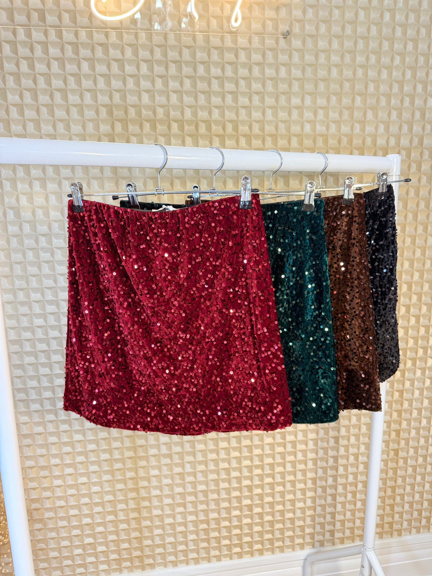 Diverse Sequinned Skirt
