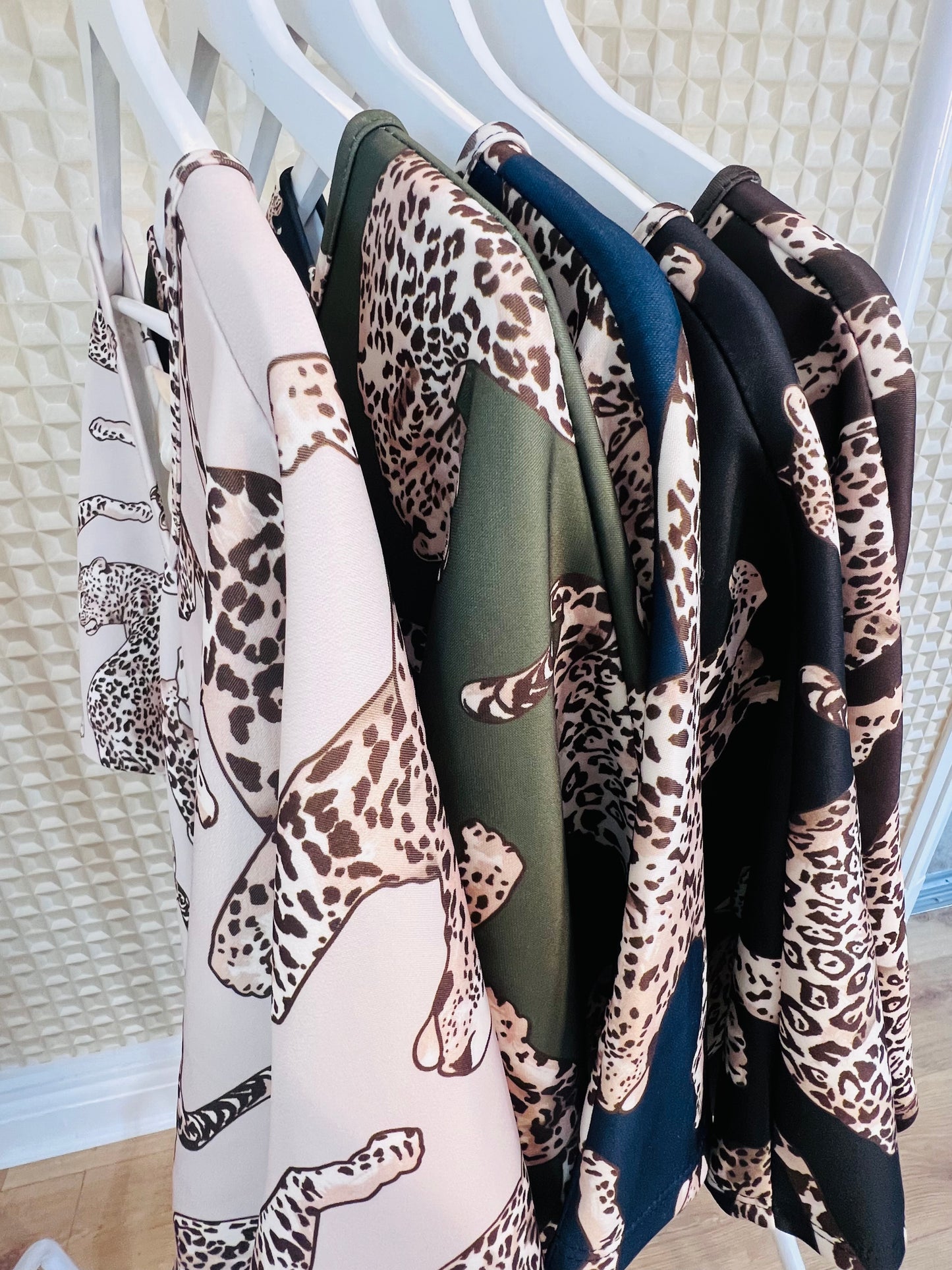 Leopard Bow Top