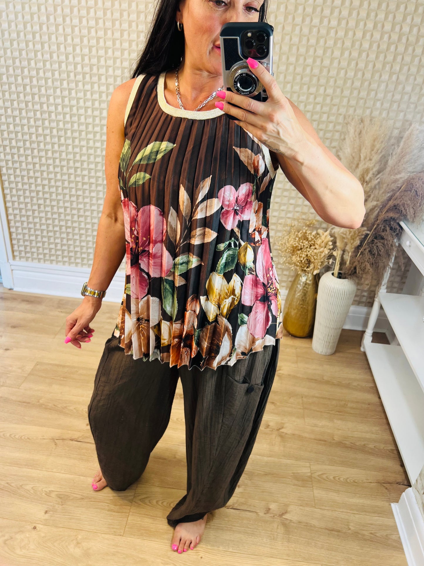 Italian Style Pleat Top