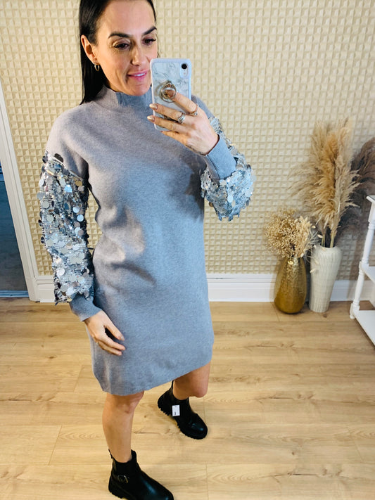 Diverse Disco Sleeve Jumper Dress