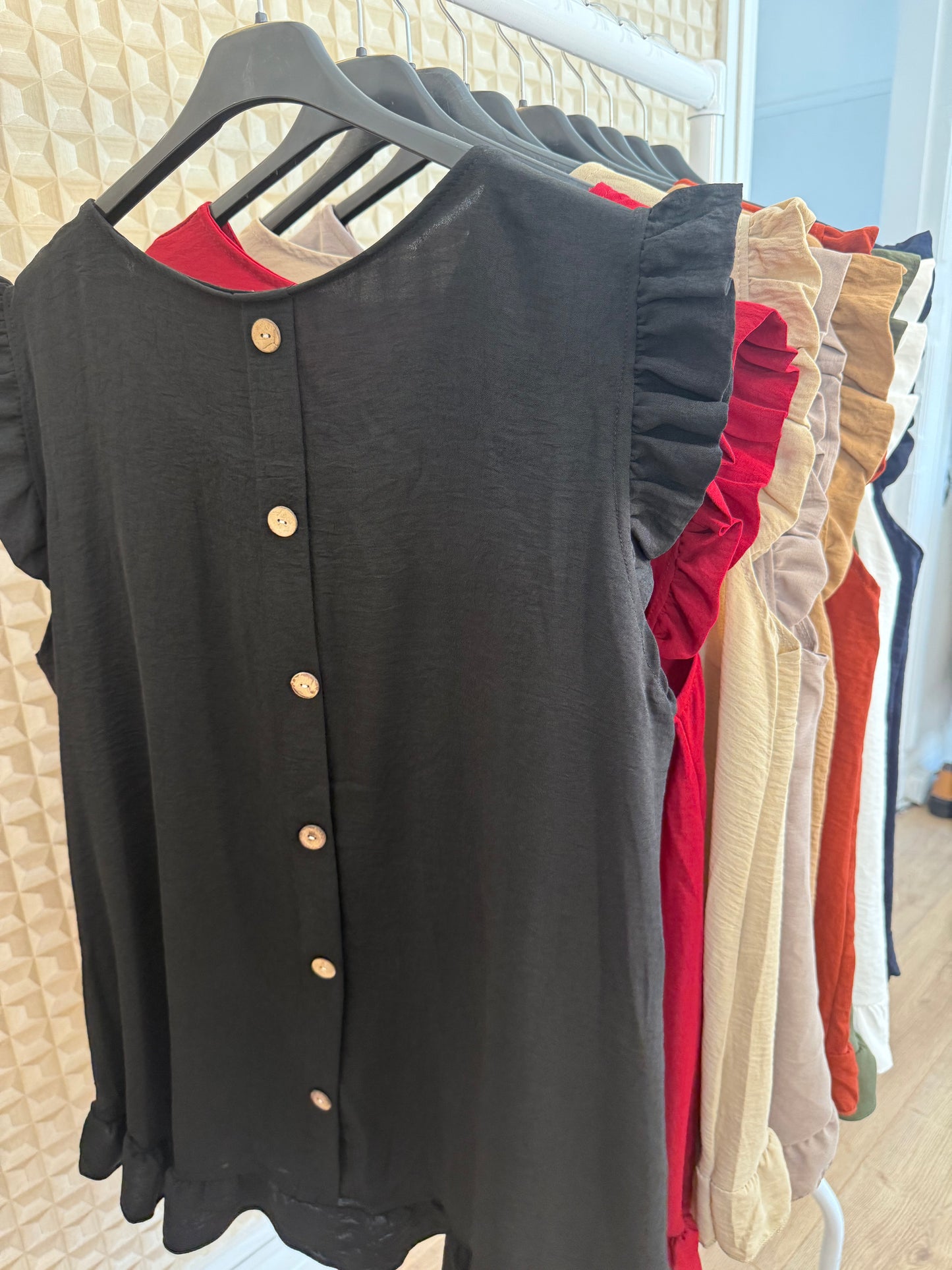 Curve Button Back Top