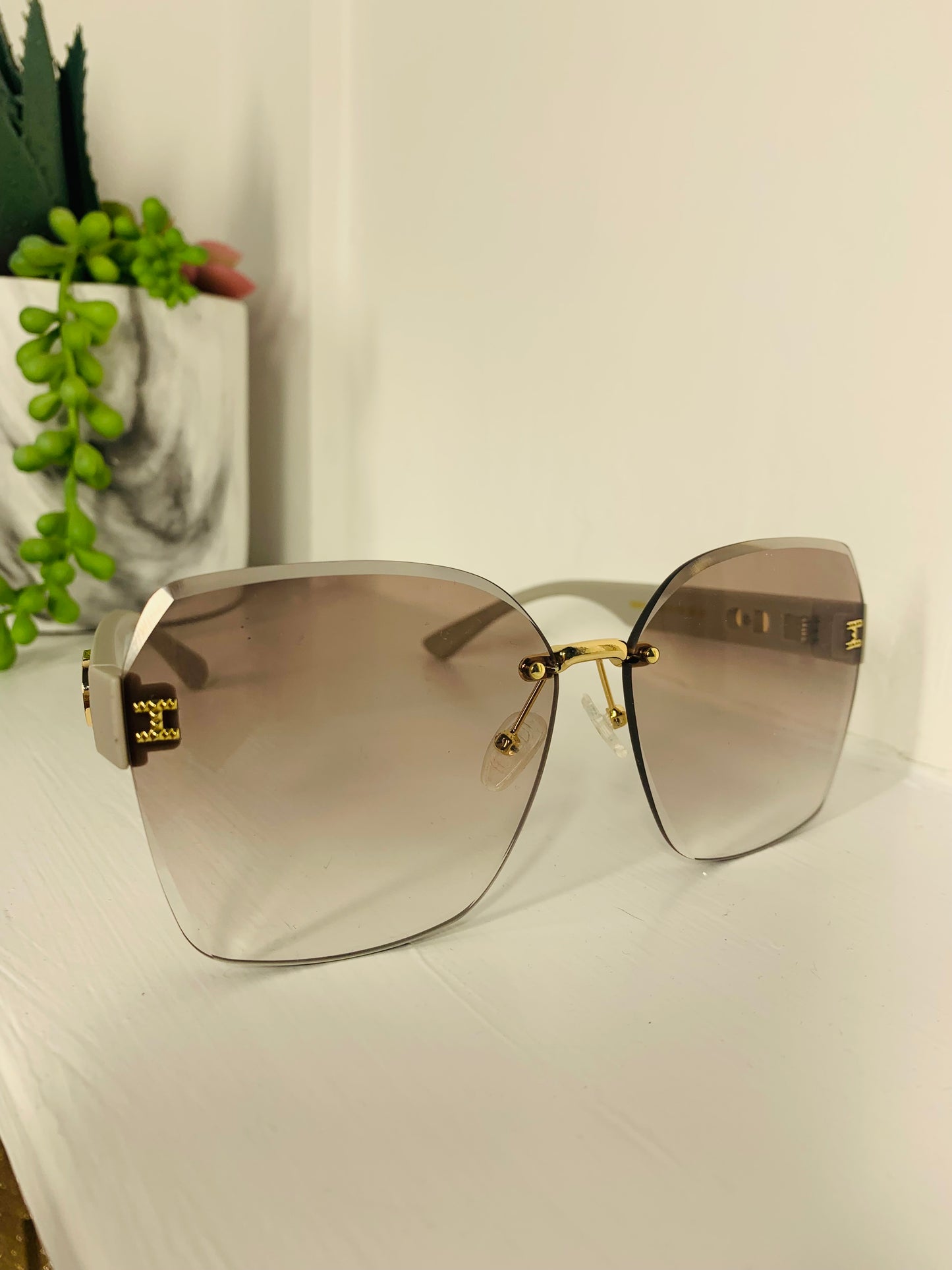 DD Grey Sunglasses