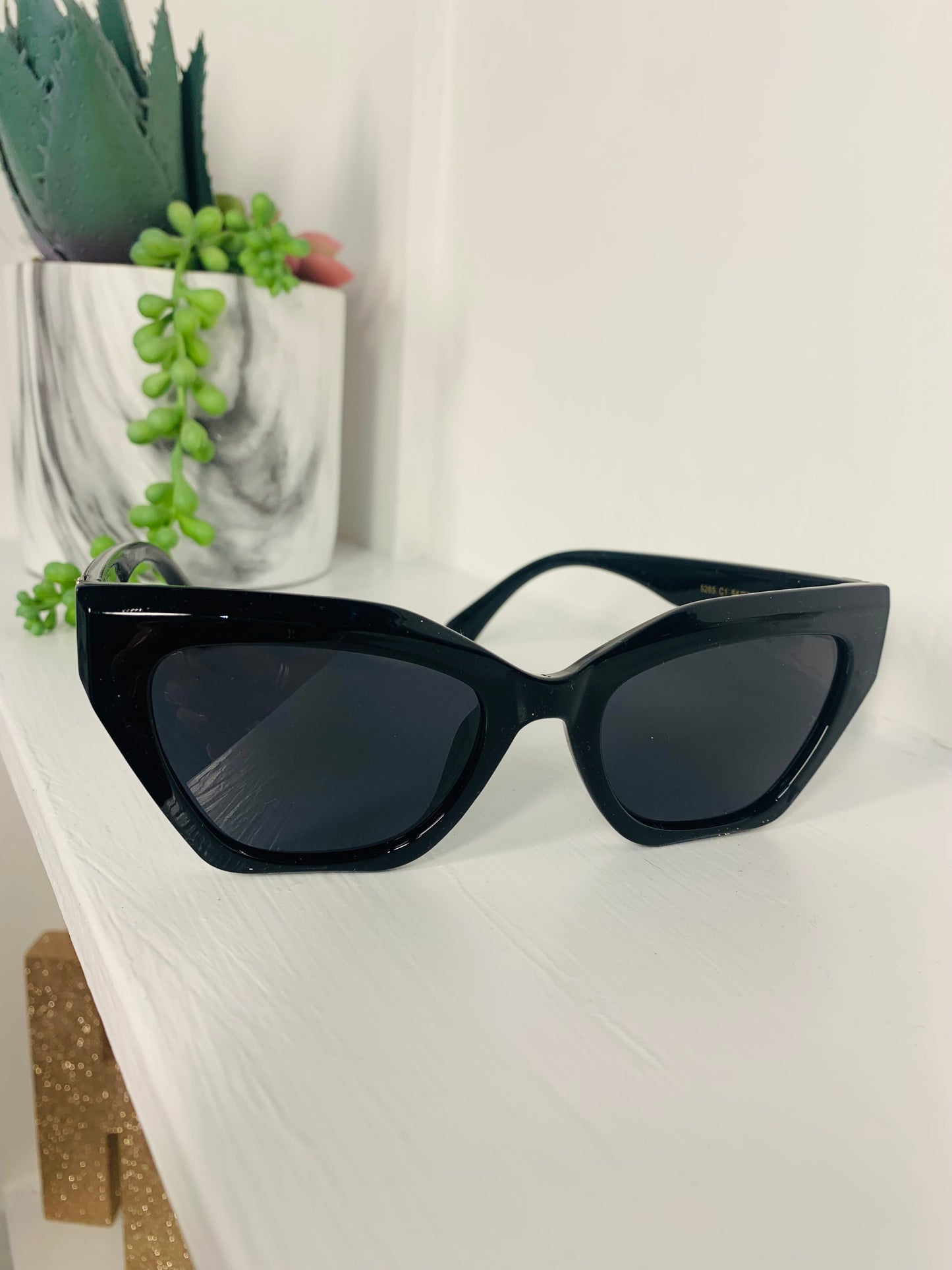 Cats Eyes Sunglasses