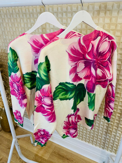 Vibrant Pink & Green flower knit