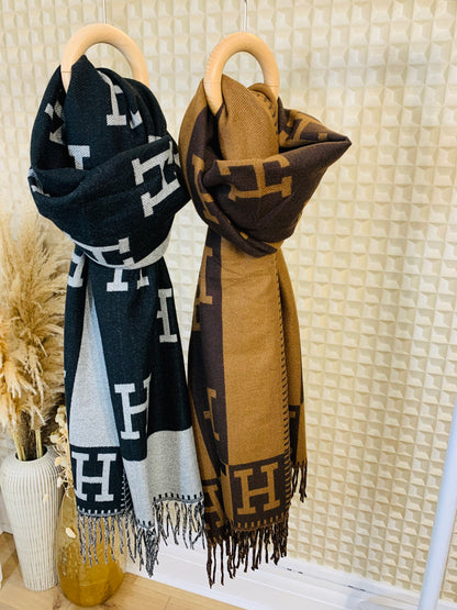 The H Scarf