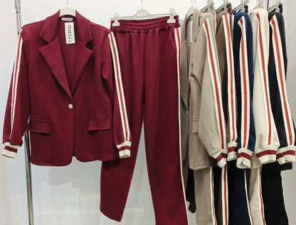 Track SUIT