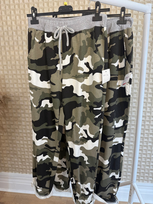 Camo Jogger