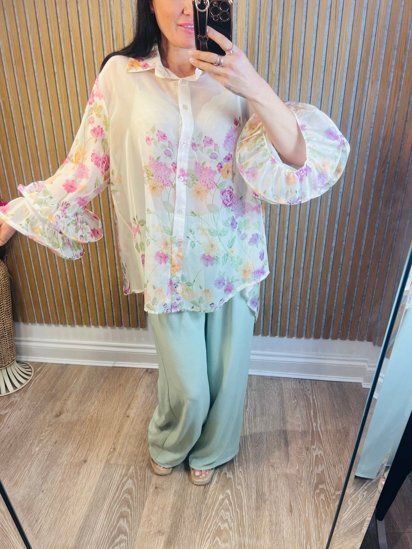 Diverse Chiffon Frill Sleeve