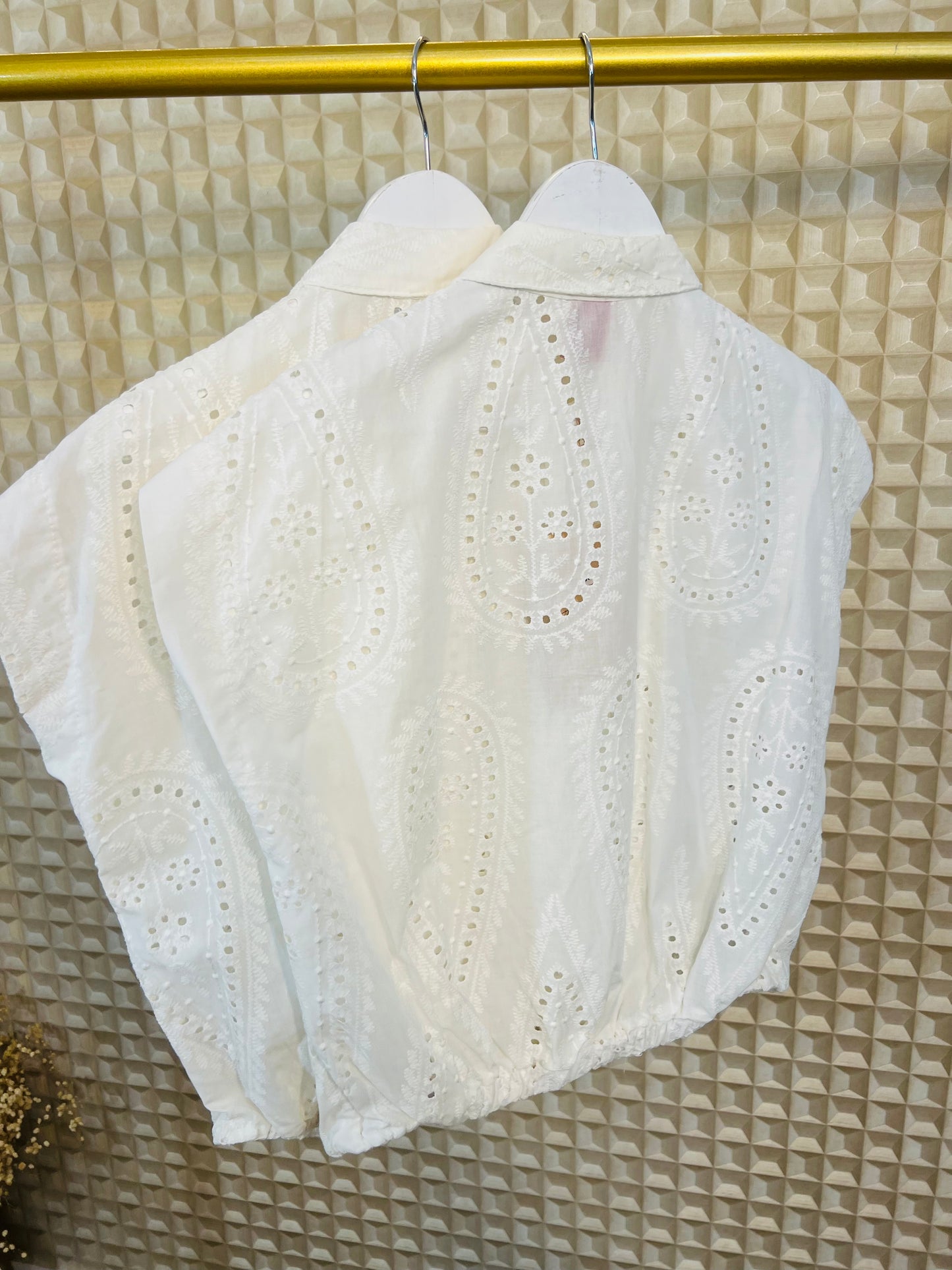 Zeta Broderie Jewel Top