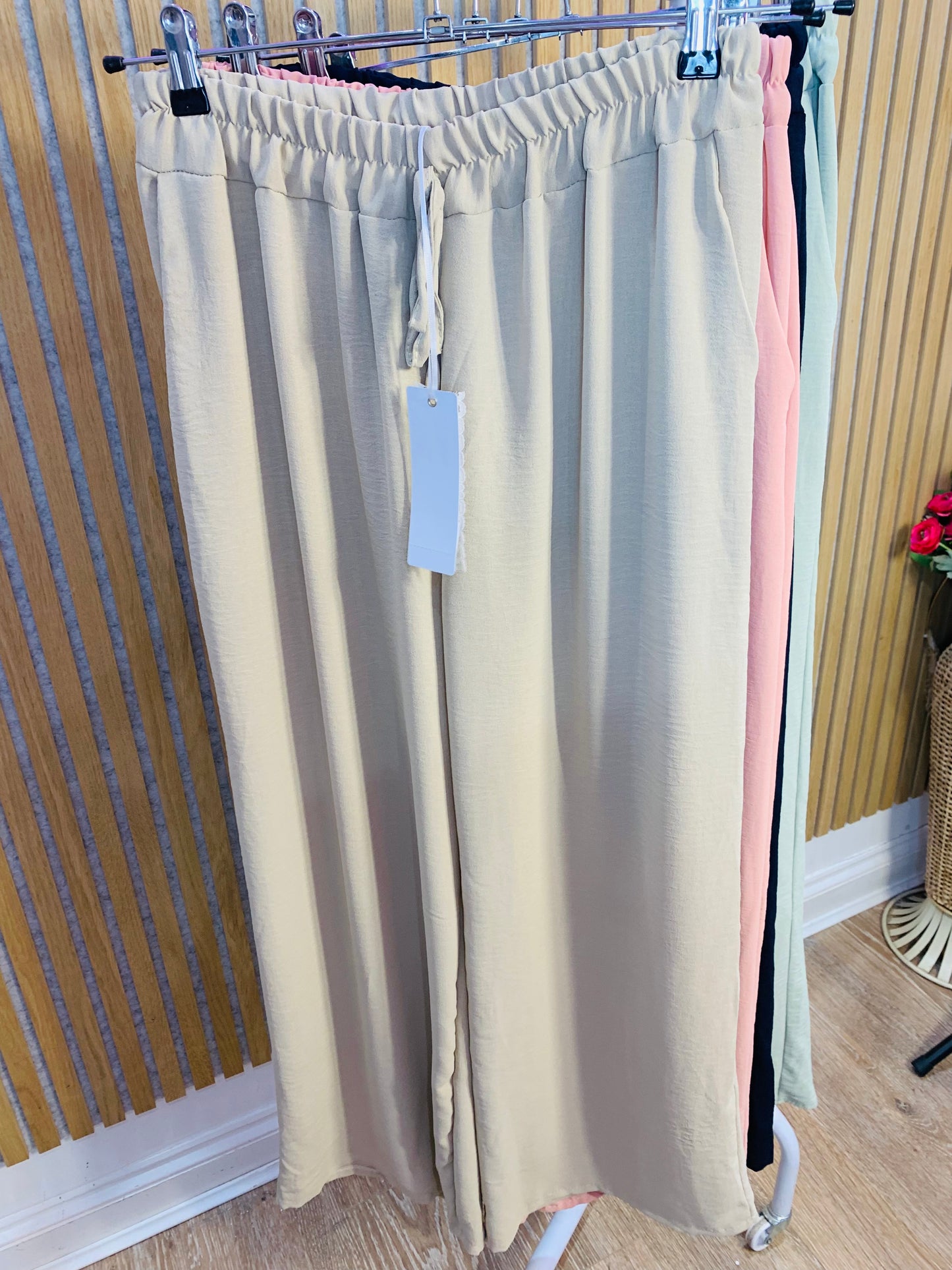 Lightweight pants