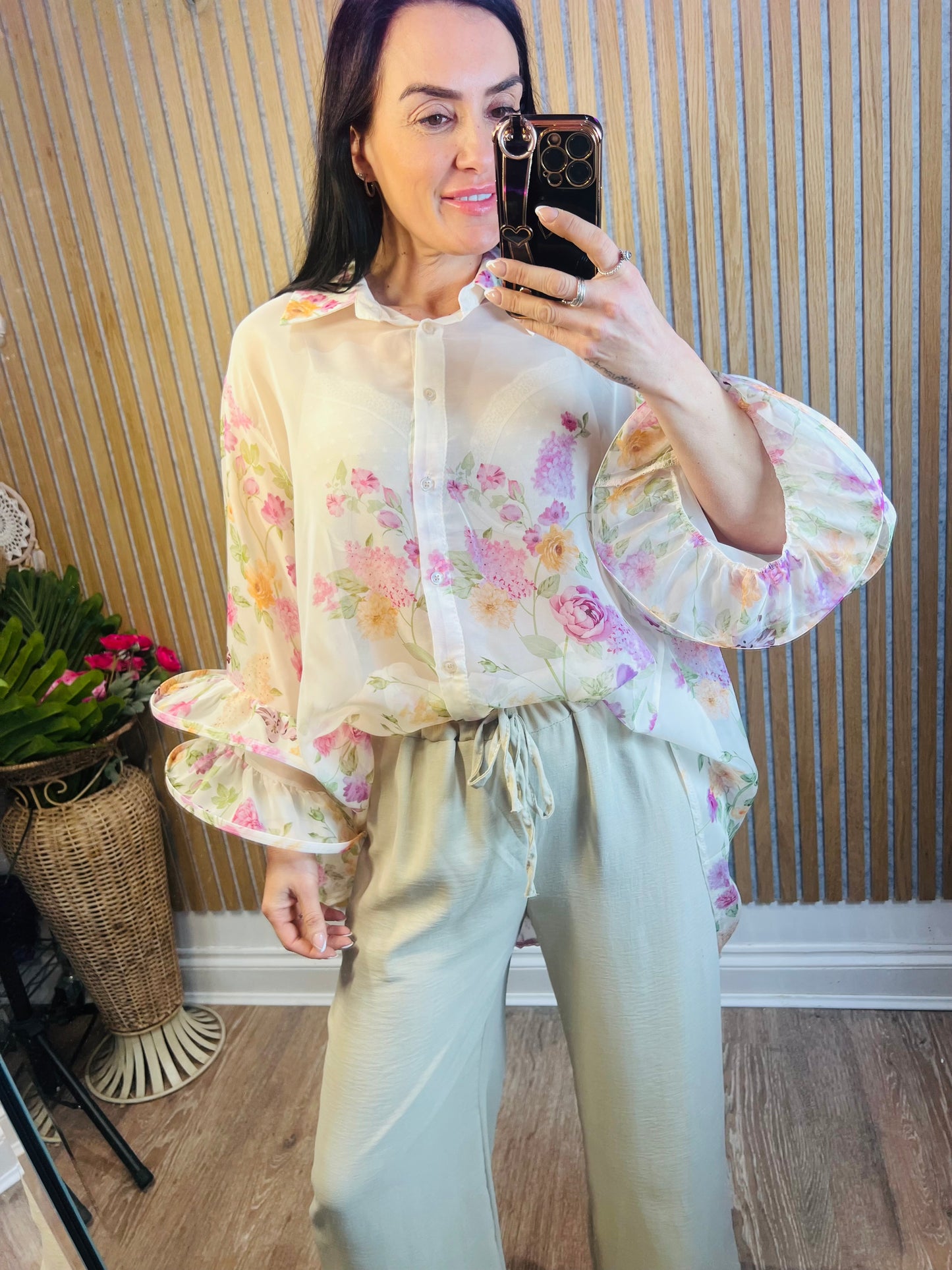 Diverse Chiffon Frill Sleeve