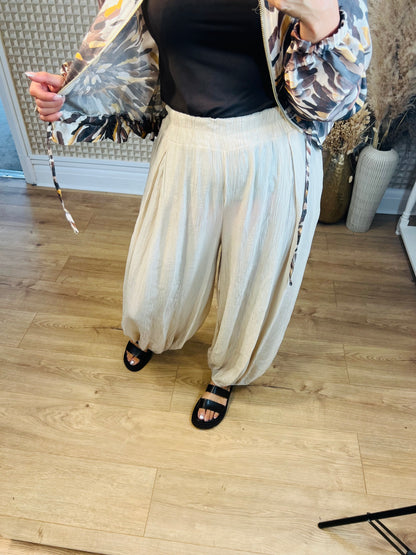 Crinkle Cuffed Pants
