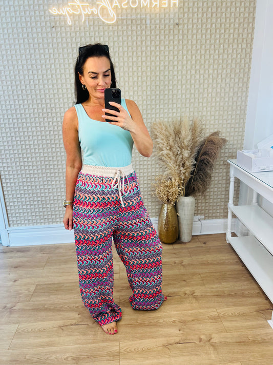 Diverse Neon Pants