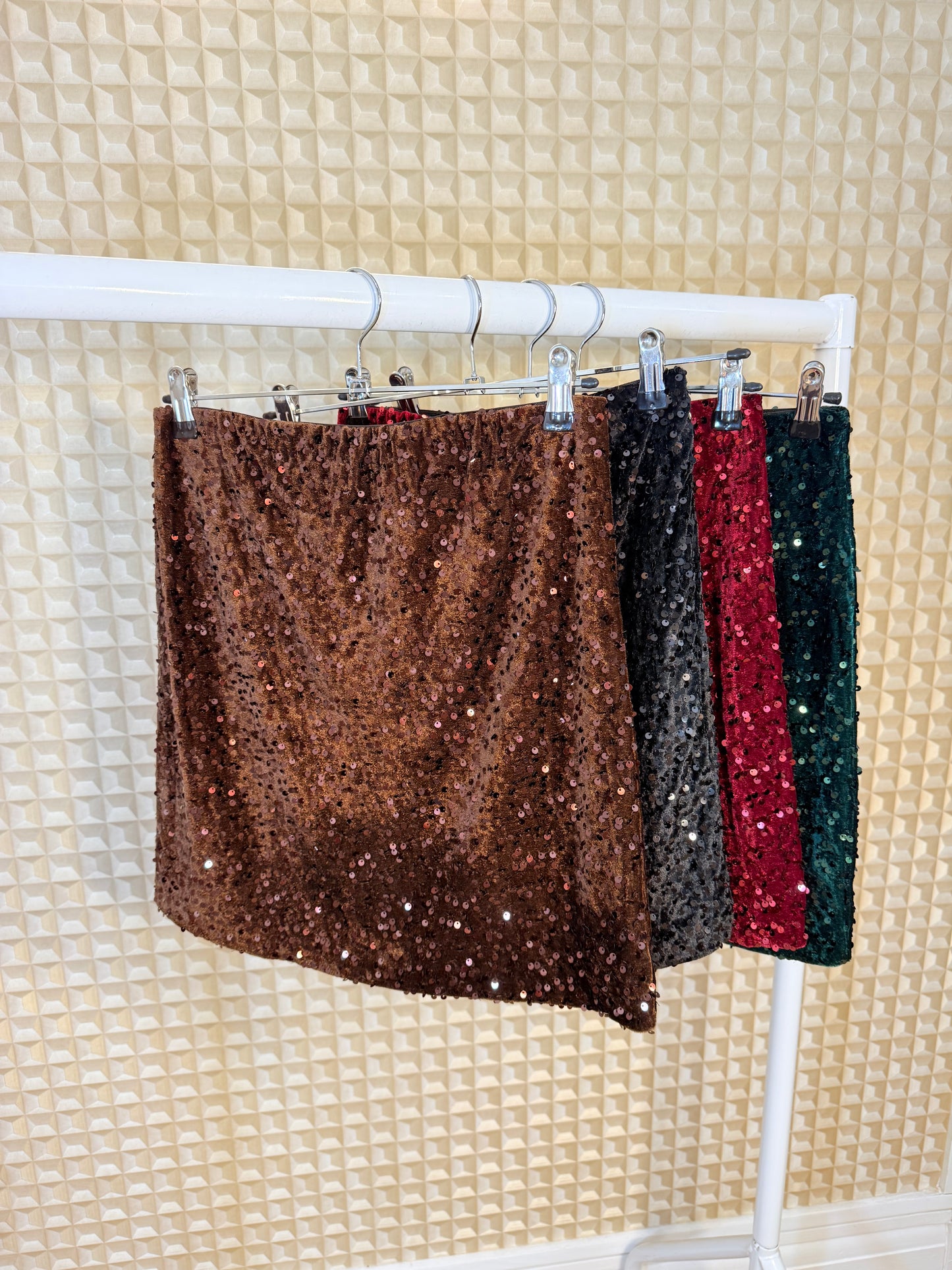Diverse Sequinned Skirt