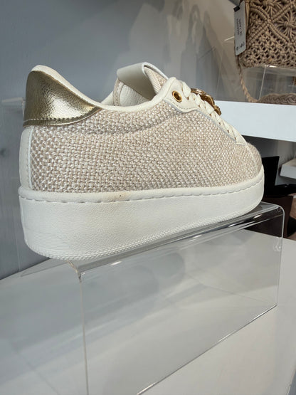 Jewel Trainers