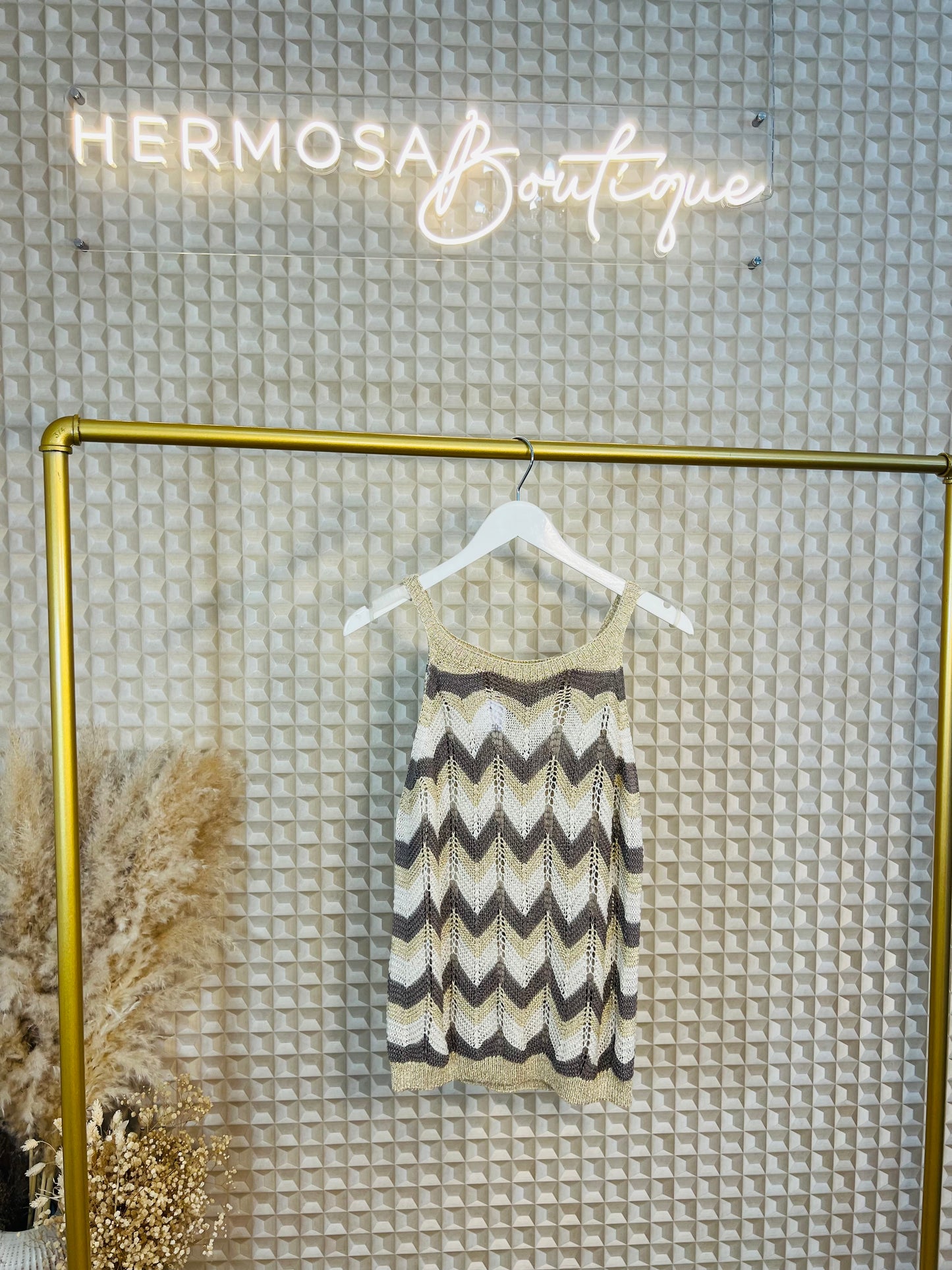 Zigzag Knit Vest