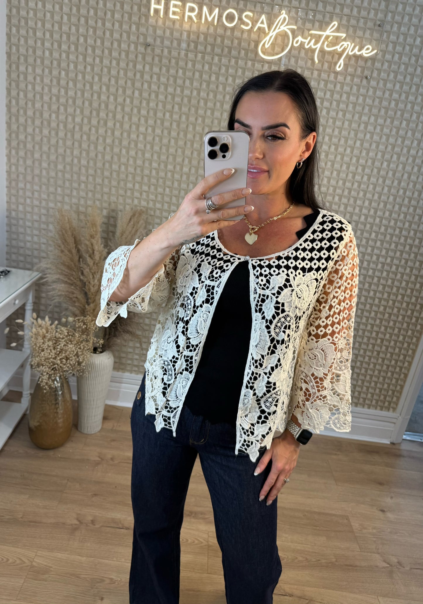Diverse crochet Cardi