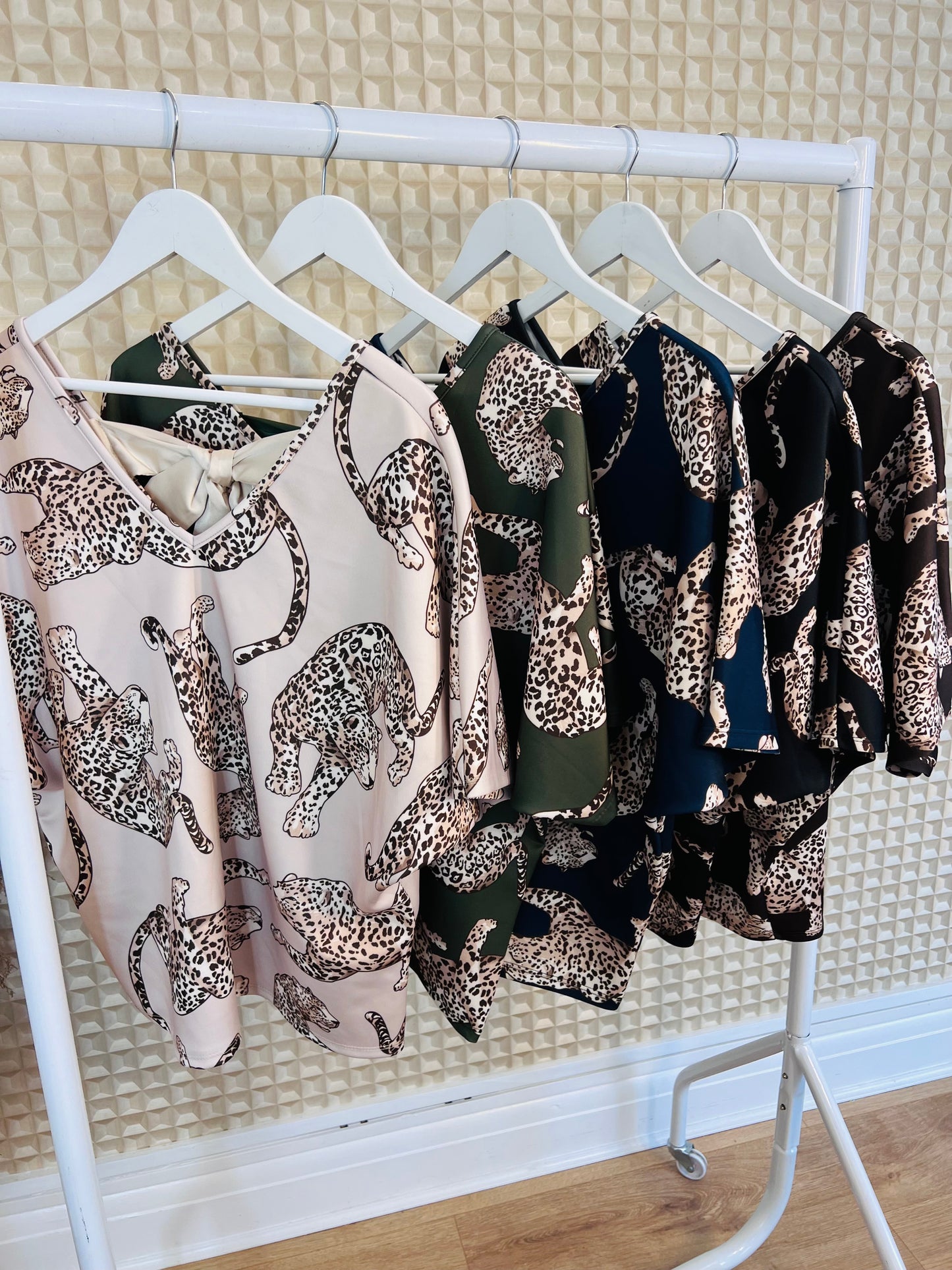 Leopard Bow Top