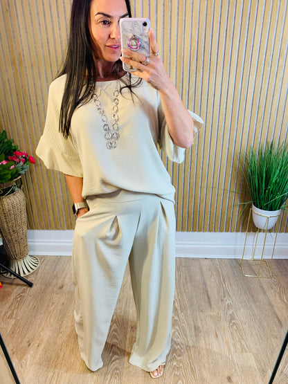 Frill Edge Top