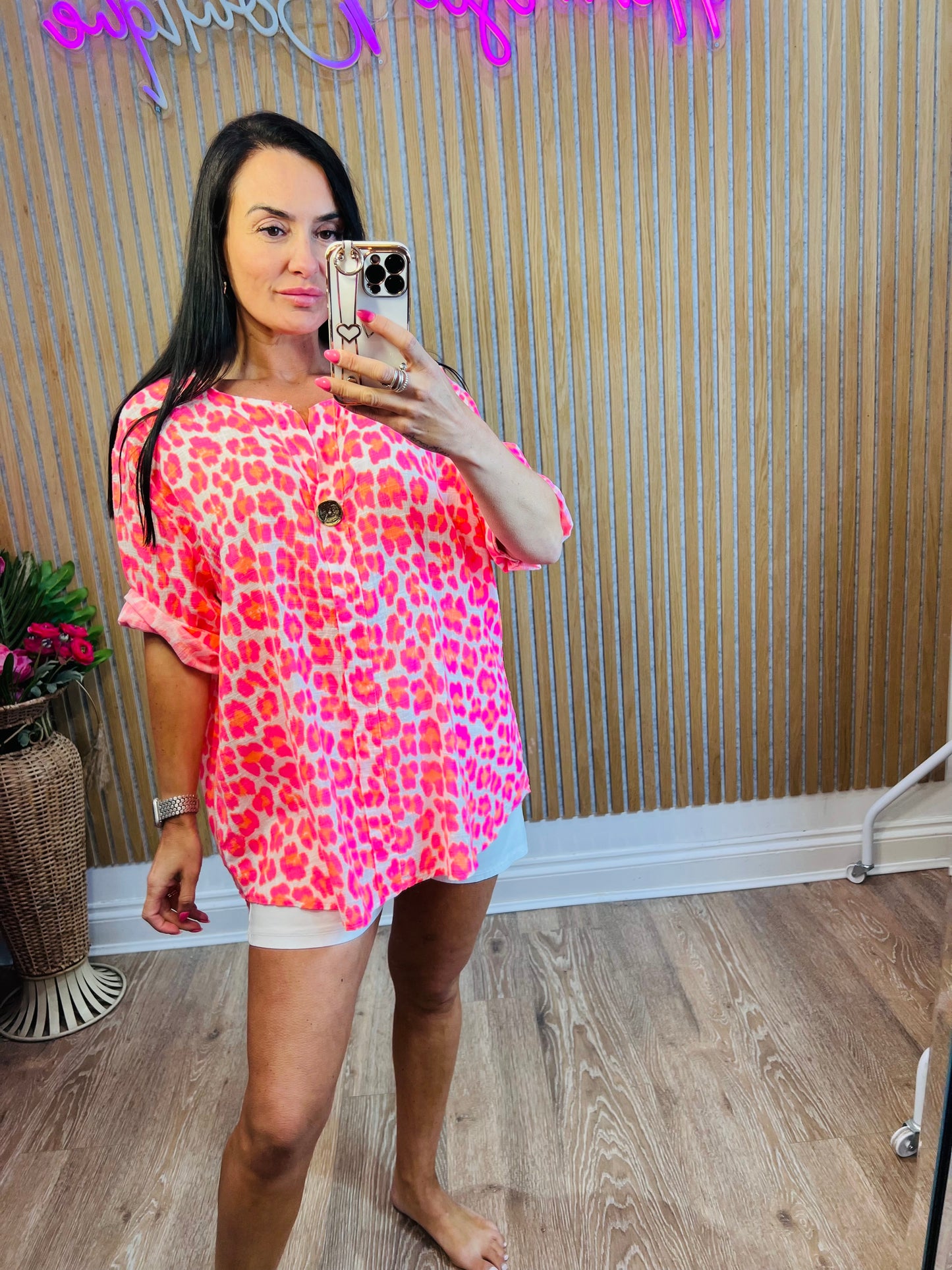 Button Neon Top