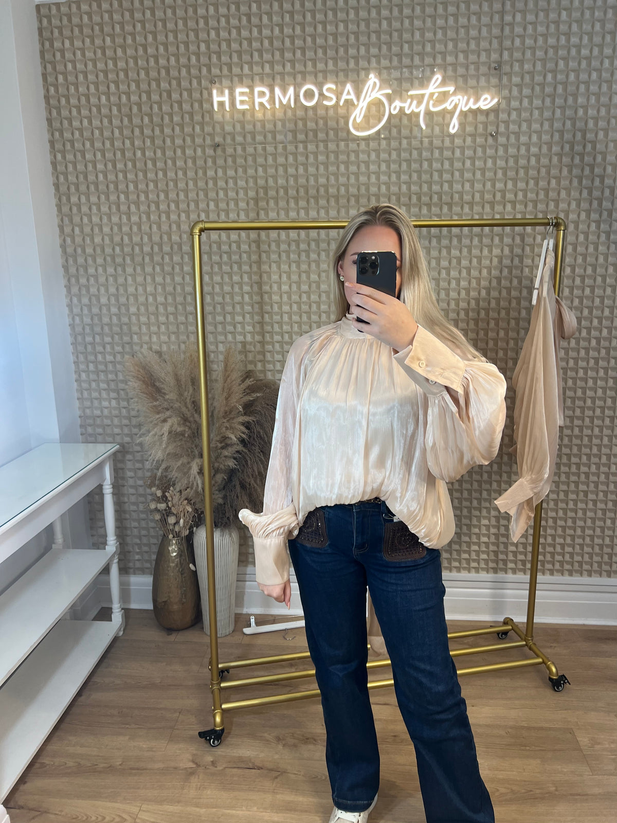 Bow Back Blouse Champagne