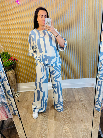 QED Two Piece Blue