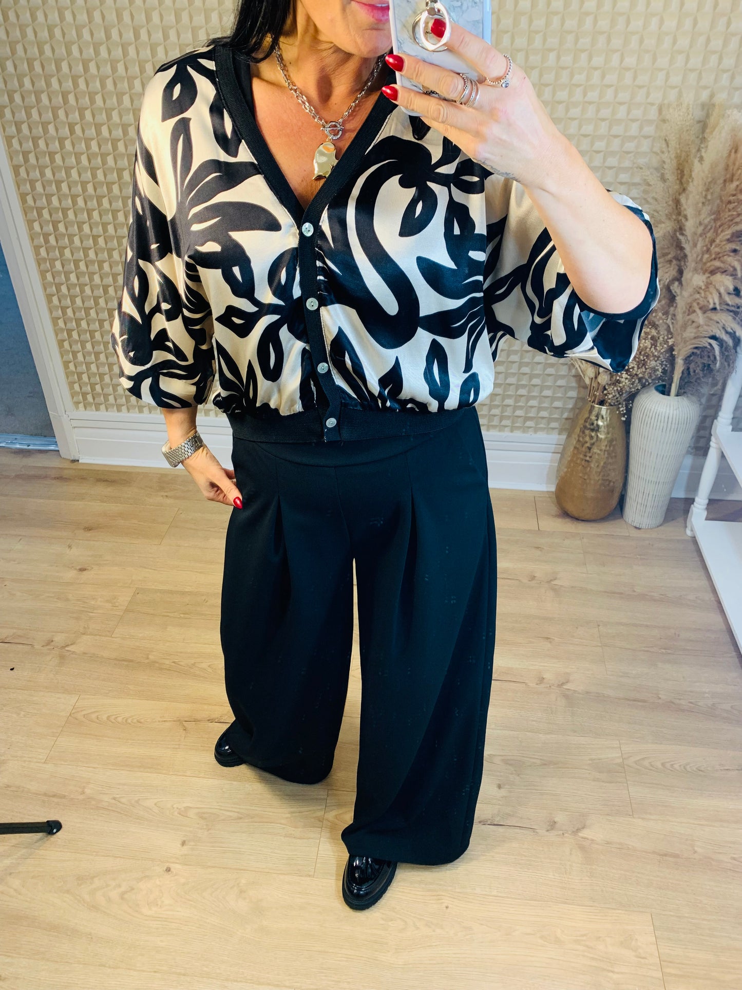 Goose Island Smart Pleat front Trousers
