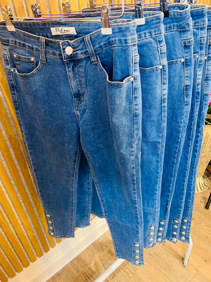 Ankle Button Skinny Jeans