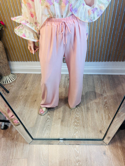Lightweight pants
