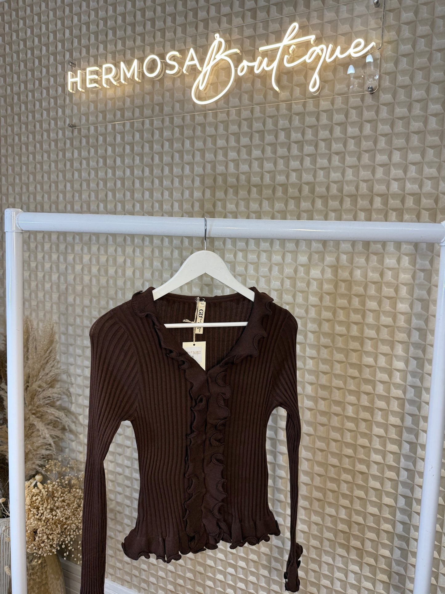 Chocolate Ruffle Ribbed Top