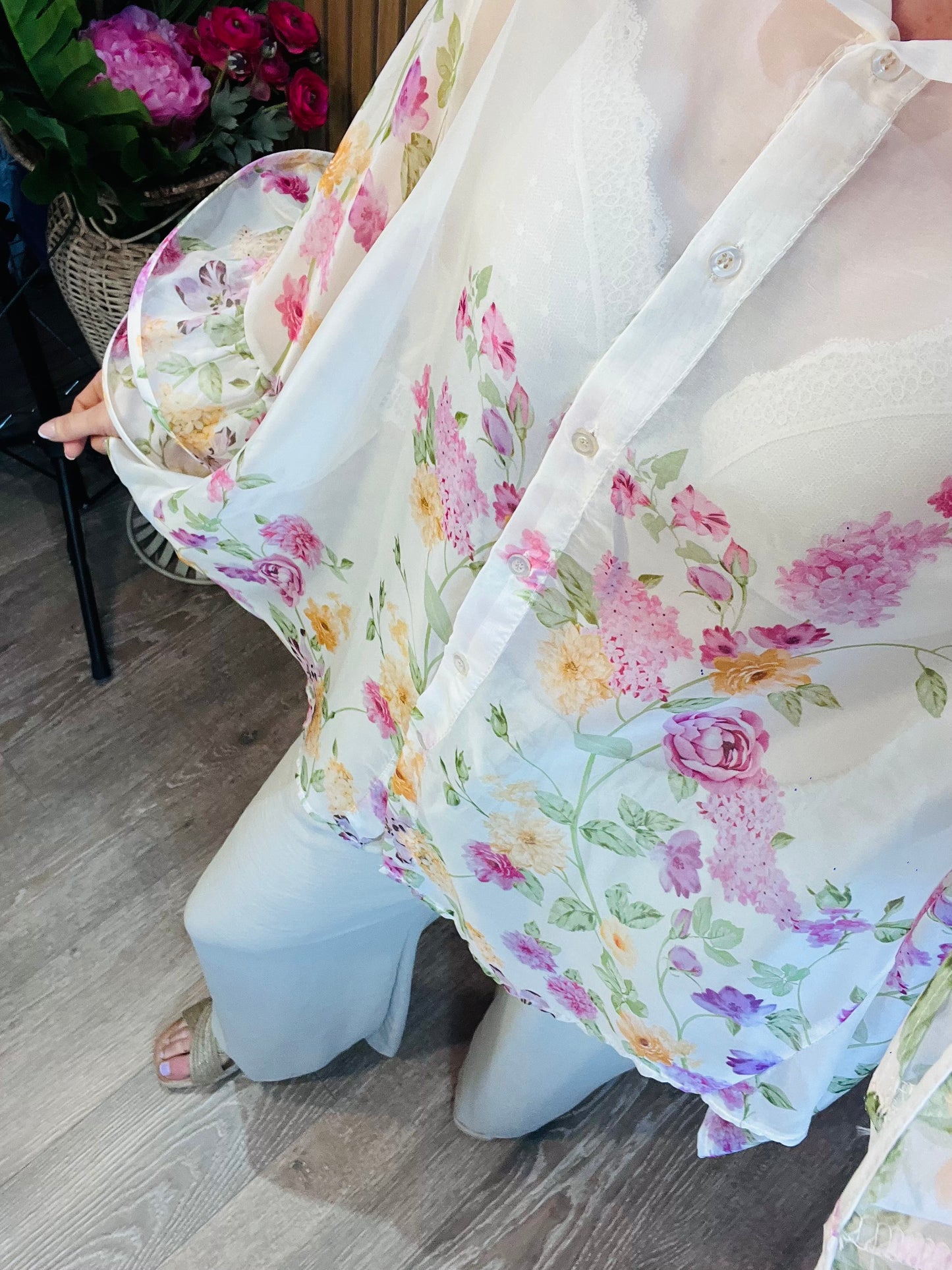 Diverse Chiffon Frill Sleeve