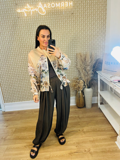 Scenic Light Weight Jacket