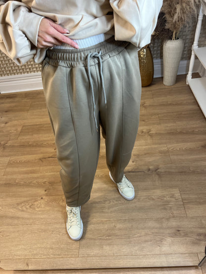 Tapered Chunk Jogger