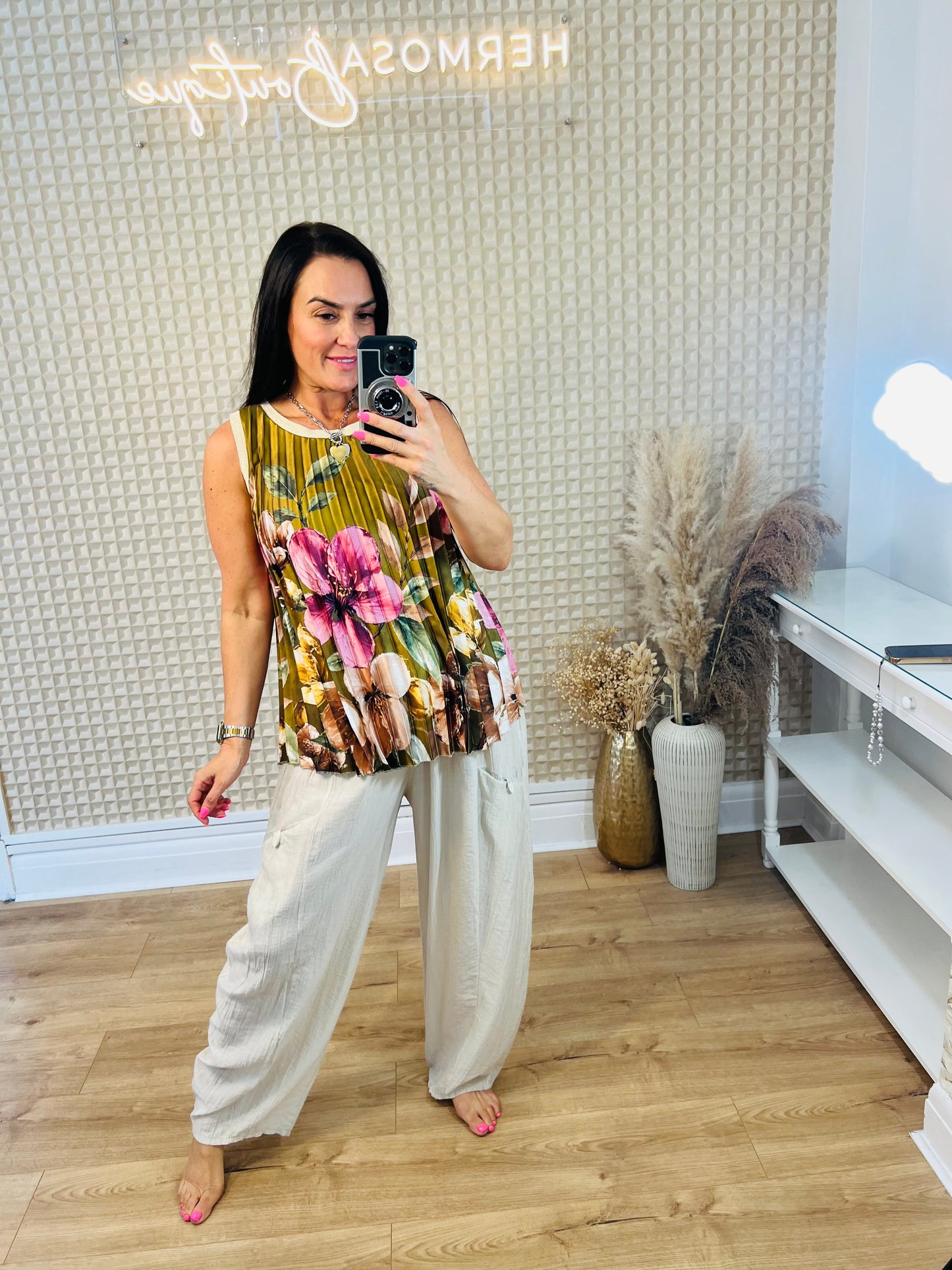 Italian Style Pleat Top