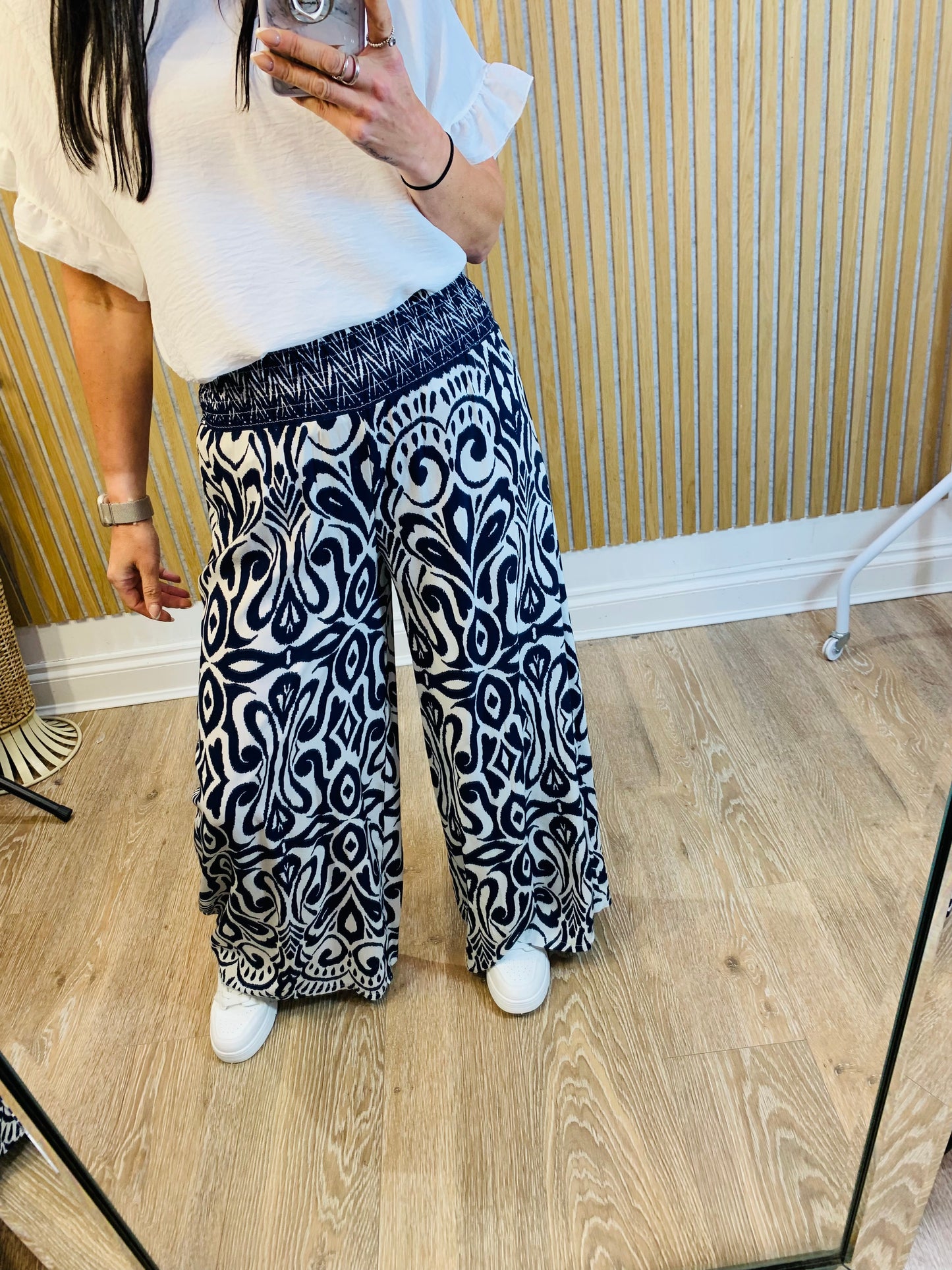 KM Wide Leg