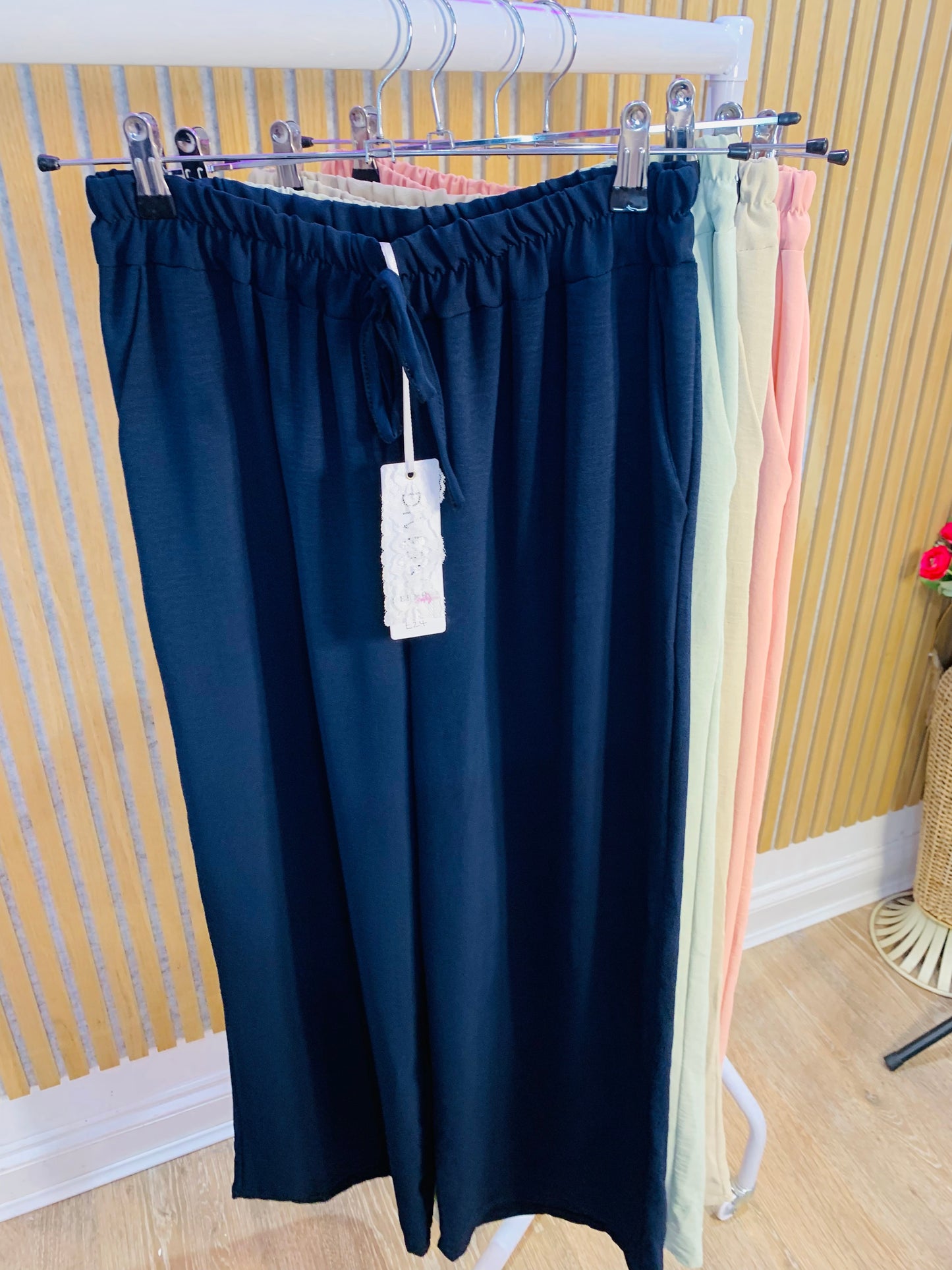 Lightweight pants