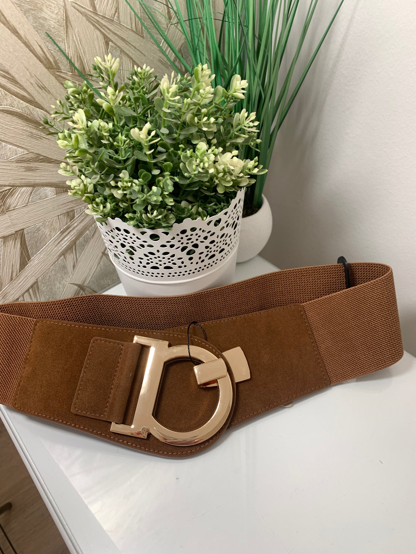 D bit belt