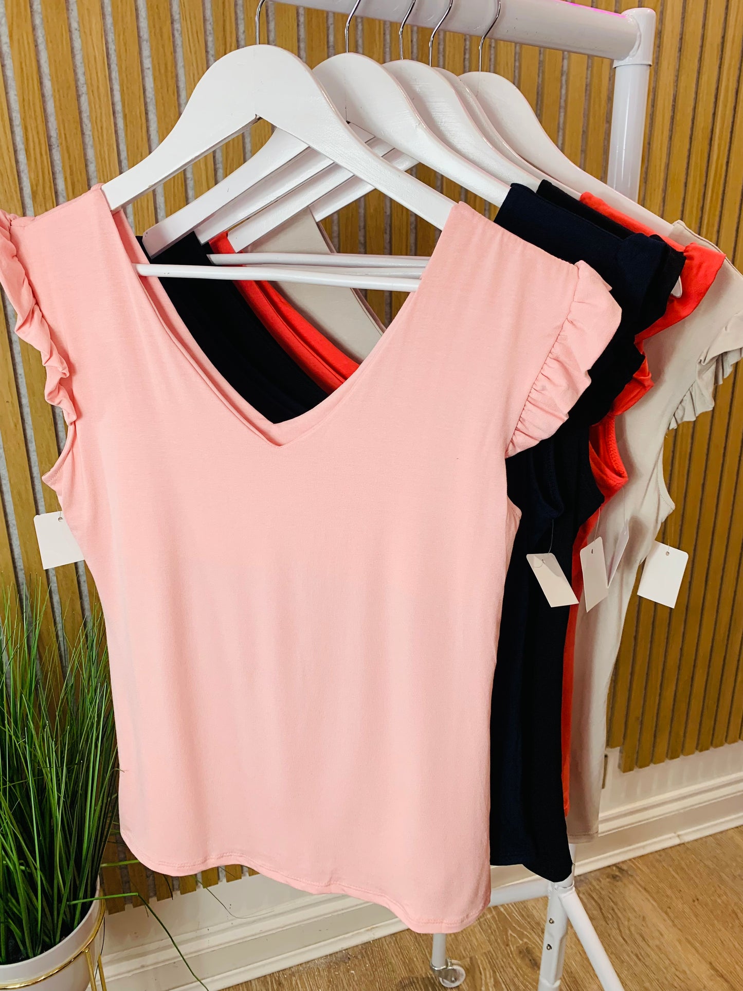 Frill Sleeve Vest