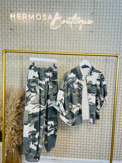 Studio Military Pants