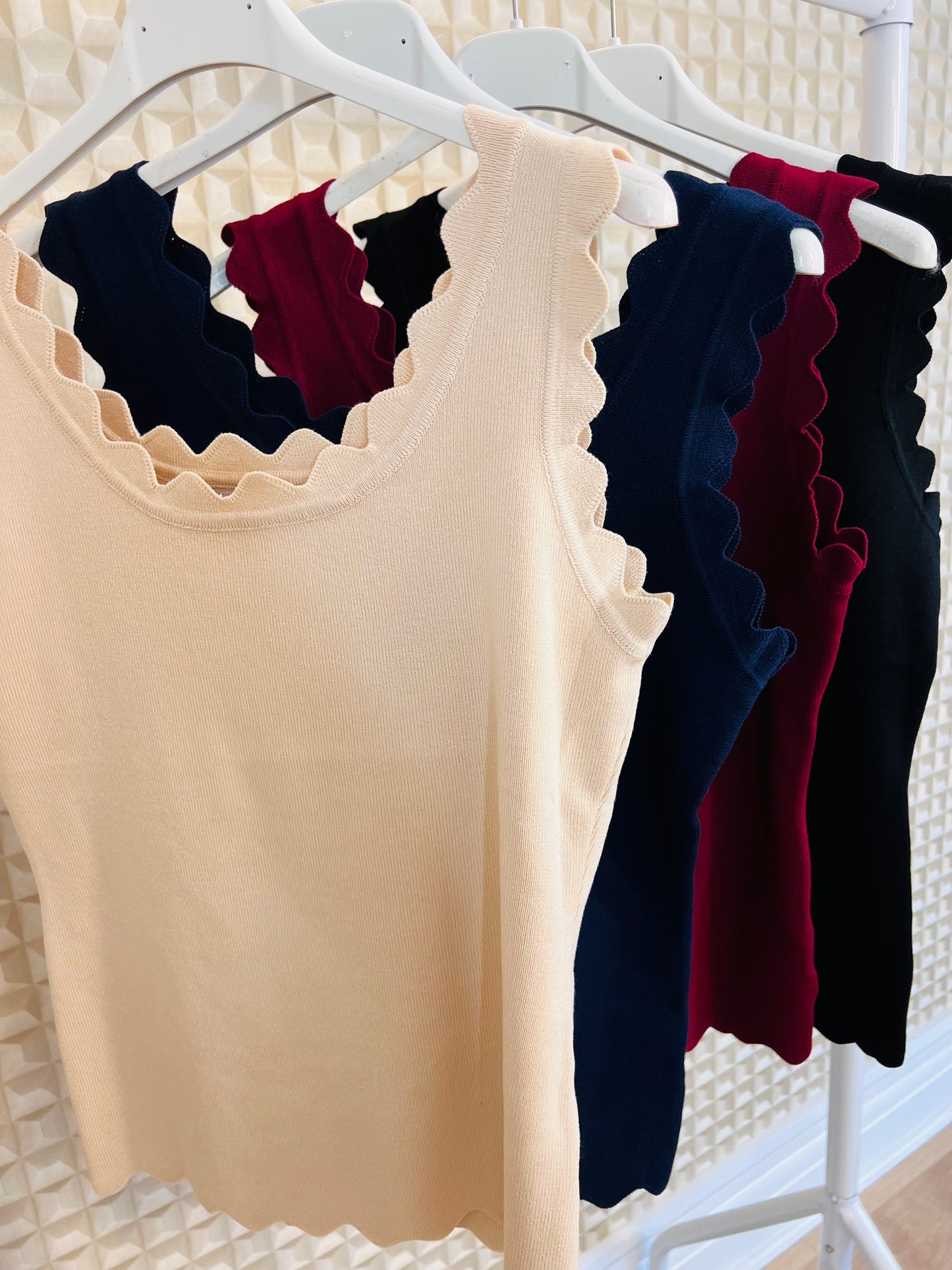Scallop Edge Vest Top