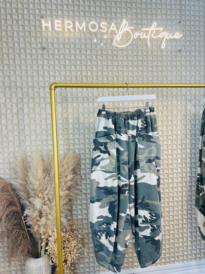 Studio Military Pants