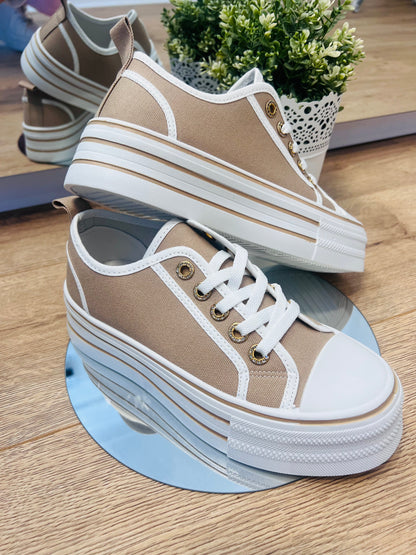 New Yorker Beige